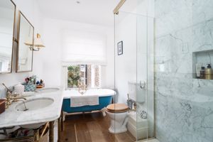 Photo 11- click for photo gallery